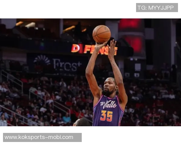 杜兰特赞詹姆斯三分后仰跳投稳定性提升展现出不断进步的实力 杜兰特赞詹姆斯三分后仰跳投稳定性提升展现出不断进步的实力