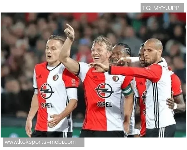 维拉与费耶诺德球迷赛前冲突鹿特丹警方逮捕五名当地人 维拉与费耶诺德球迷赛前冲突鹿特丹警方逮捕五名当地人